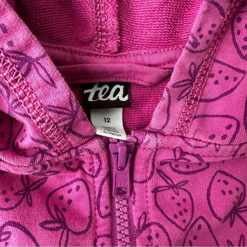 Tea Collection Girl's‎ Strawberry Full Zip Hoodie Sweatshirt Size 12 Pink Hooded